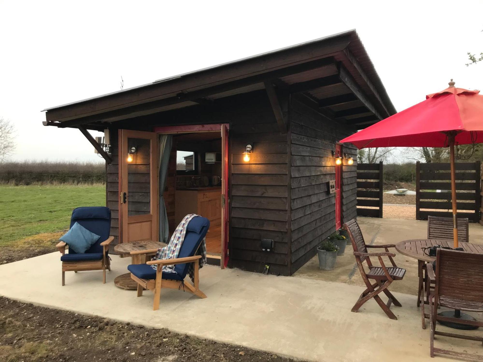 The Little Stable Hotel Corby Bagian luar foto